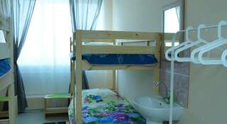 Гостиница Hostel on Ulitsa Chkalova Екатеринбург Спальное место на двухъярусной кровати в общем номере для мужчин-1